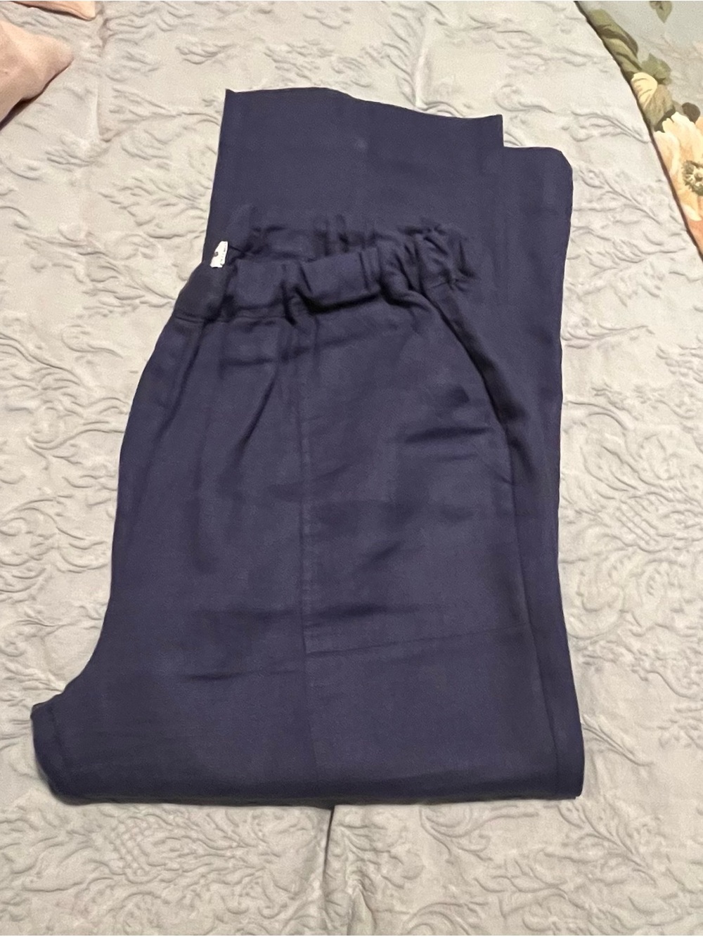 Dennis Wang Linen Navy Blue Elastic Waist Capris